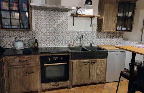 Beauvais Apartment | Discover LA PETITE BEAUVAISIENNE – Kid-Friendly Retreat