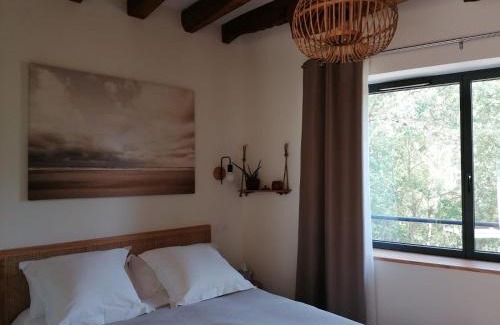 Murs-Erigne Bed & Breakfast | Charming La Petite Boire - Guest Rated 9.6/10 for Families