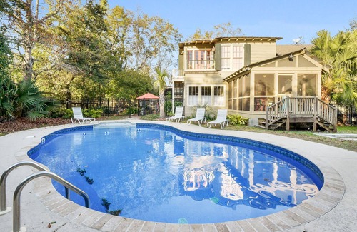 Bay St Louis House | Discover La Petite Cachette Guest Quarters in Old Bay St. Louis