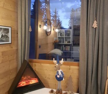 Chamrousse Apartment | Idyllic La Petite Foret: Oceanfront Retreat in Chamrousse