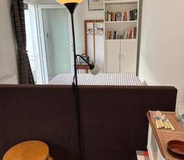 Le Perray-en-Yvelines House | Budget-Friendly Stay at LA PETITE MAISON - 8.7/10 Rated