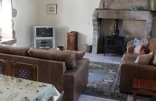 Saint-Estephe Other | La Petite Maison Large, renovated, farmhouse -PRIVATE POOL