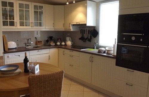 Bellevigne Cottage | Enchanting La Petite Maison: Guest Rated 9.8 with Pool