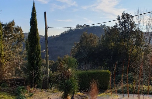 Carlux House | Family-Friendly Retreat at la Petite Maison Awaits You