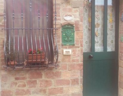 Campagnatico House | Discover La Petite Maison: Pet & Child Friendly Retreat