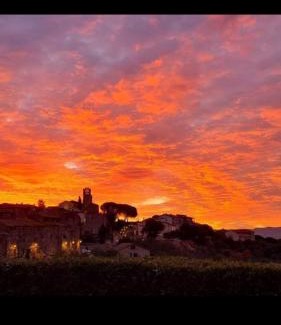 Campagnatico House | Discover La Petite Maison: Pet & Child Friendly Retreat