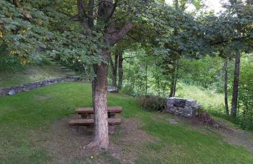 La Thuile Apartment | Family-Friendly Retreat at La Petite Maison - Rated 9.3/10