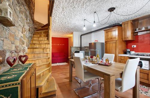 Plan D'introd Apartment | Pet-Friendly Getaway at La Petite Maisonnette, Rated 8.6