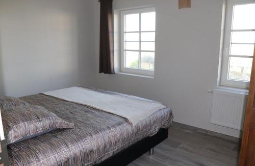 Frasnes-lez-Buissenal House | Explore La Petite Mazure: Family-Friendly with Hot Tub