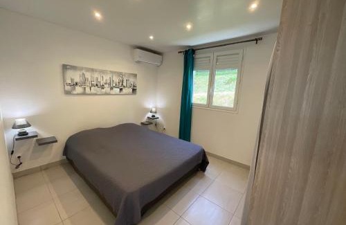 Riviere-Salee House | Experience la petite rivière: 4-Star Hotel with Pool