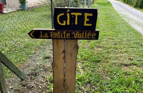 Crozant Villa | Discover La Petite Vallée: Pet & Child Friendly Retreat