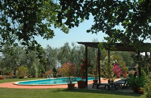 Altopascio House | Discover Family-Friendly Comfort at La Piaggia Hotel