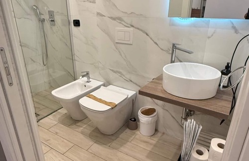 Mergellina Bed & Breakfast | LA PIAZZA SUITE