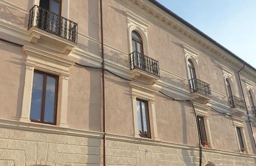 L'Aquila Apartment | Family-Friendly Retreat at La Piazzetta - Rated 9.5/10