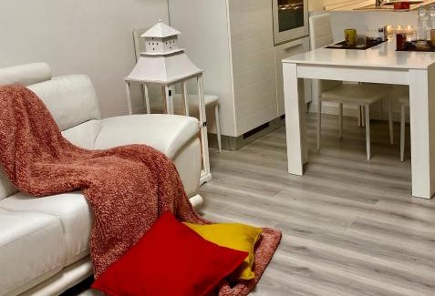 Comacchio Apartment | Cozy Getaway at LA PIAZZETTA with Ocean Views & Dining