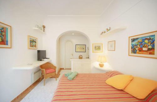 Capri Apartment | Pet-Friendly Retreat at La Piccola, Capri for Families