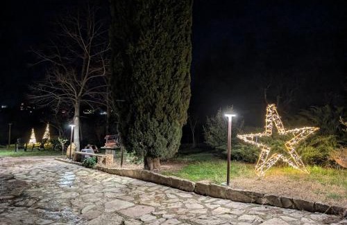 Badiola Apartment | La Piccola Fattoria: Rated 10/10 with Pool & Ocean Views