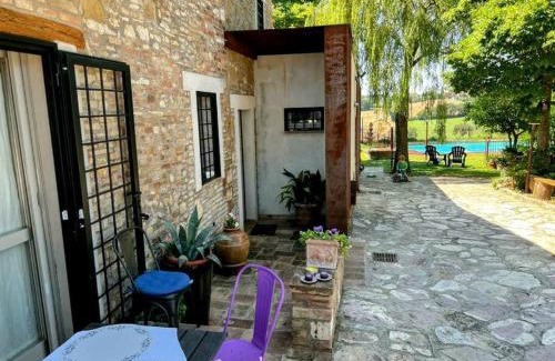 Badiola Apartment | La Piccola Fattoria: Rated 10/10 with Pool & Ocean Views