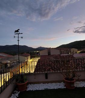 Valderrobres Apartment | Top-Rated La Picossa: Child-Friendly Retreat Awaits