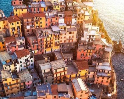 Manarola House | Pet-Friendly Oasis with Ocean Views at La Piramide
