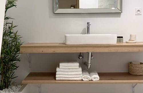 Sancerre Bed & Breakfast | Discover La Place B&B in Sancerre - Rated 10/10 by Guests