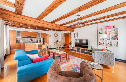 City-Centre - Petite France Apartment | Stay at La Place de la Cathédrale - Apartment with Cathedral Views