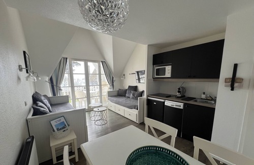 Finistere Apartment | La plage du Trez - Charmant duplex avec vue mer