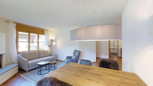 Casaccia Apartment | Pet-Friendly La Planüra 15: Guest Rated 9/10 Excellence
