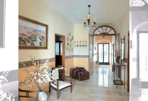 Montoro Apartment | Cozy La Plazuela: Pet-Friendly Andalusian Retreat