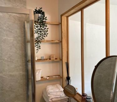 Cap-Ferret House | Inviting Stay at La Pointe Cap Ferret with Breakfast Included