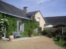 Brissac Loire Aubance Bed & Breakfast | Family-Friendly Getaway at La Poiriere - Guest Rated 7.3