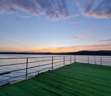 Burila Mare House | Pet Friendly Retreat at La Ponton AdaKale - Rated 8.9/10