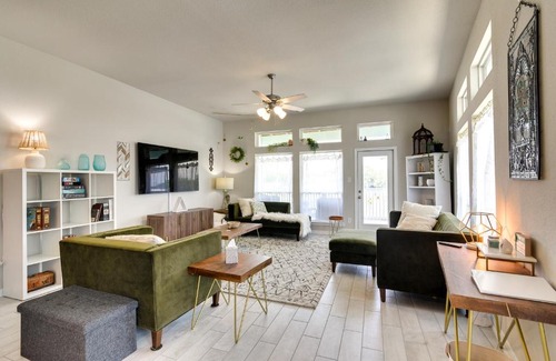 La Porte House | Beachside Escape: La Porte Home with Balconies and Ocean Views