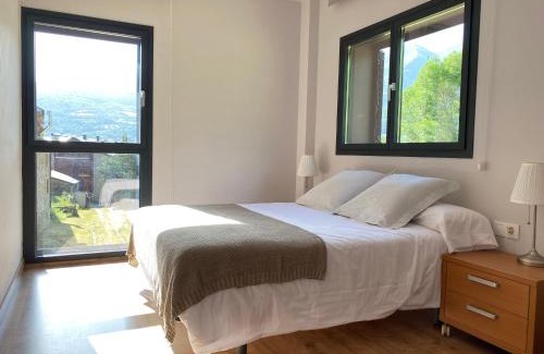 Pauls de Flamisells Apartment | Family-Friendly Stay at La Portella with 9.3 Guest Rating