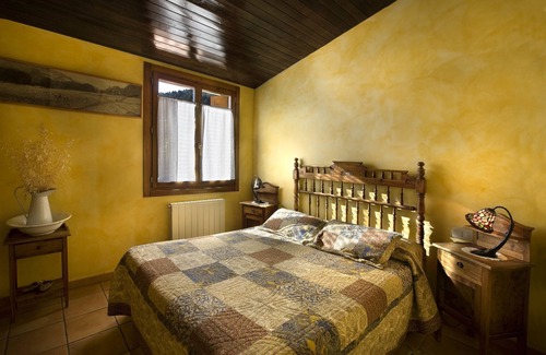 San Millan de la Cogolla Bed & Breakfast | Inviting La Posada de San Millan: Rated 9.6/10 with Spa