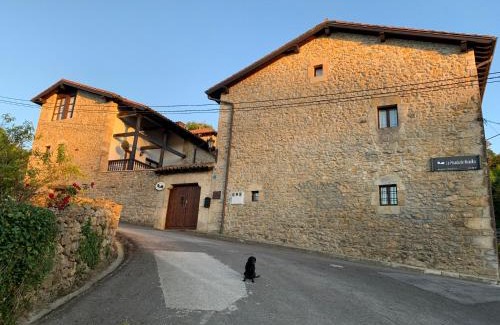 Abanillas Hotel | Explore La Posada de Abanillas: Pet-Friendly Retreat