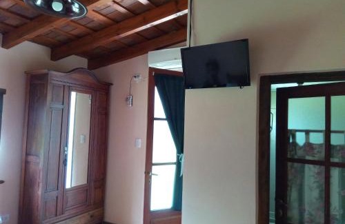 San Antonio de Areco Bed & Breakfast | Relax at La Posada de Don Segundo: Rated 9/10, Hot Tub & More