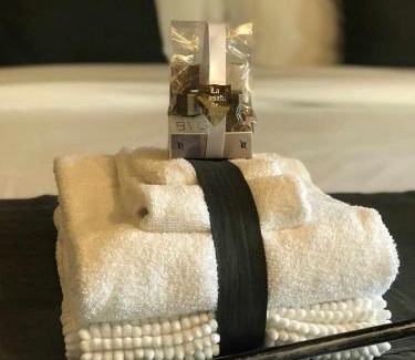 Leza House | Pet-Friendly Getaway at La Posada de Leza - Guest Rated 9.8