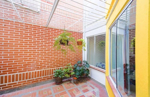 La Castellana Apartment | Inviting La Posada de Sebastian: Pet & Child Friendly Stay