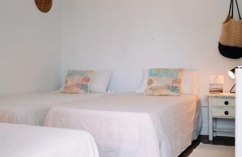 Los Canos de Meca Hotel | Cozy La Posada de Trafalgar with Oceanfront Views
