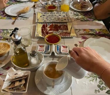 Alarcon House | Family-Friendly Retreat at La Posada del Hidalgo de Alarcón