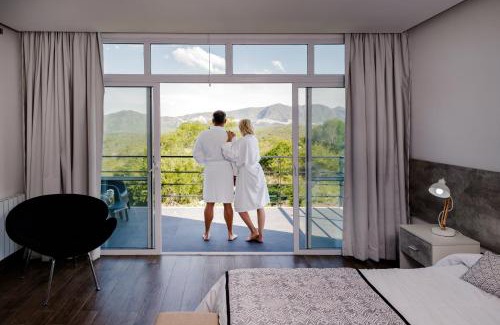 Yocsina Hotel | Pet-Friendly Paradise at La Posada Del Qenti - 4 Star Retreat