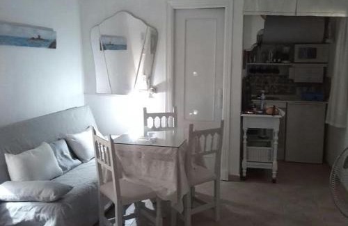 Chiclana de la Frontera House | Ocean View Retreat at La Posada - Child-Friendly Haven