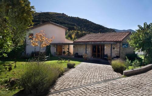 San Millan de la Cogolla House | Family-Friendly Getaway at La Posada de San Millán
