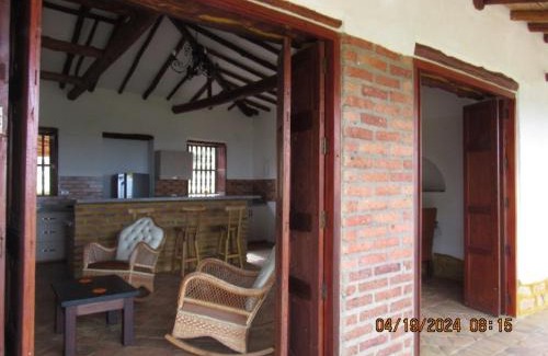 Villanueva House | Family-Friendly Stay at La Primavera - Ideal for All Ages