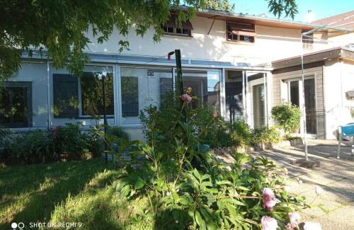 Chaumont House | Relax at La Providence: Oceanfront Retreat for Families
