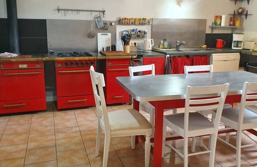 Razines House | Ideal Getaway at La Prunelière: 3 Gîtes for Families