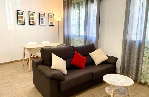 Distrito de Levante Apartment | Pet-Friendly Retreat at La Puerta de la Axerquía