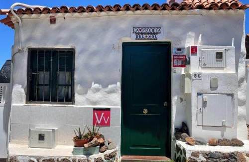 Taucho House | Pet-Friendly Retreat at La Puerta del Sol - 4 Star & Rated 9.2