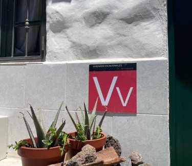 Taucho House | Pet-Friendly Retreat at La Puerta del Sol - 4 Star & Rated 9.2